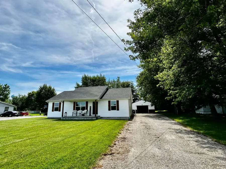 4857 Dickey Road Ne, Bloomingburg, OH 43106 - #2