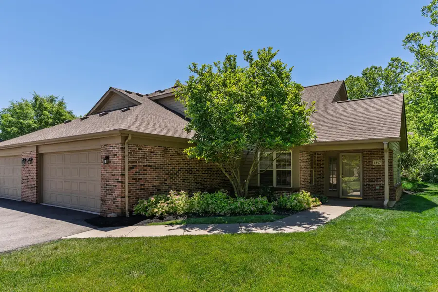 1359 Woodberry Place, Columbus, OH 43230 - #3