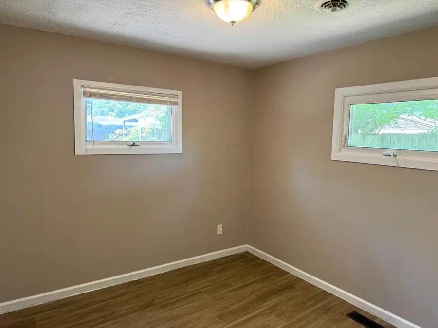 1572 Northridge Road, Columbus, OH 43224 - #3