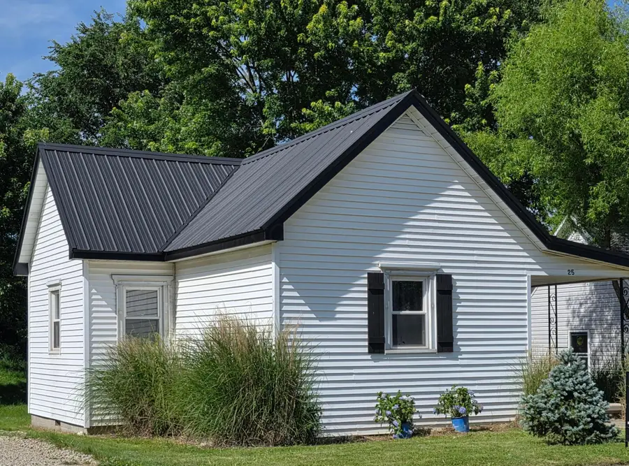 25 E 10th Street, Wellston, OH 45692 - #2