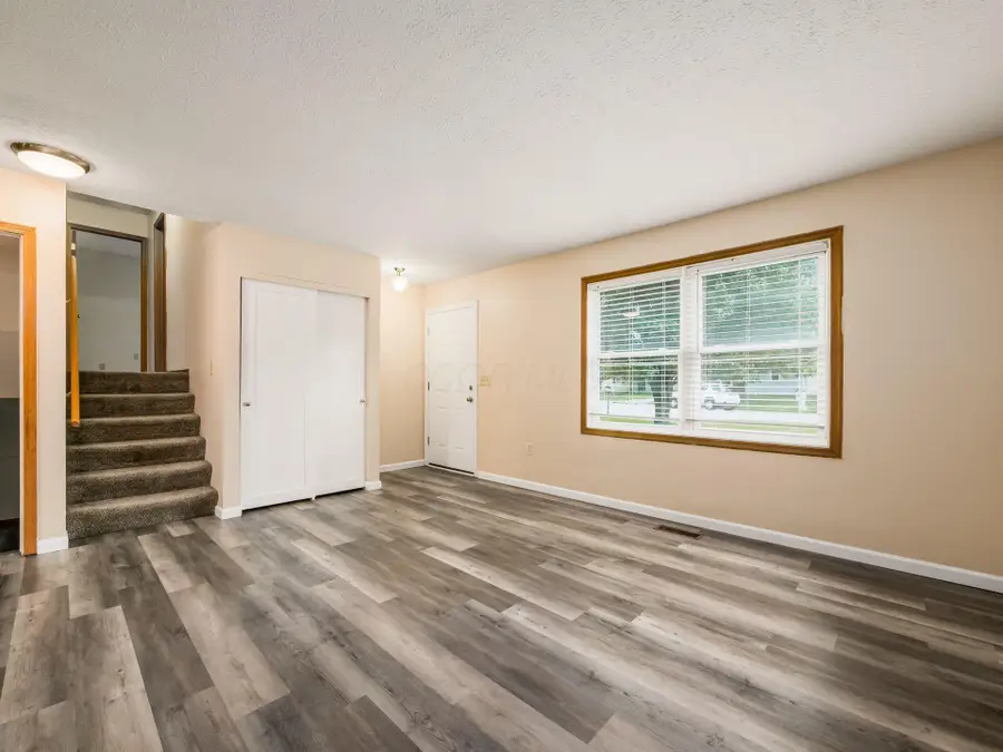 2479 Willow View Court, Grove City, OH 43123 - #3