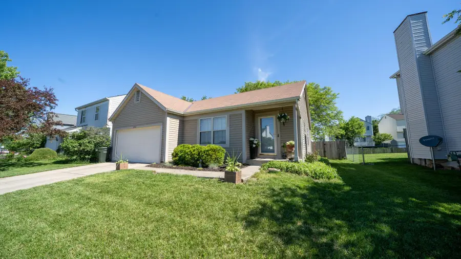 6764 Bennell Drive, Reynoldsburg, OH 43068 - #2