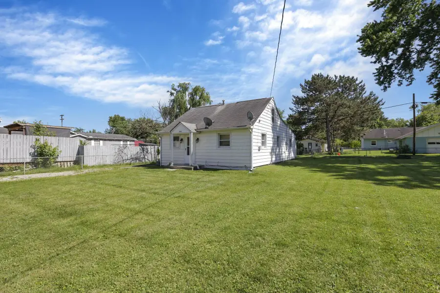 887 Jones Avenue, Newark, OH 43055 - #3