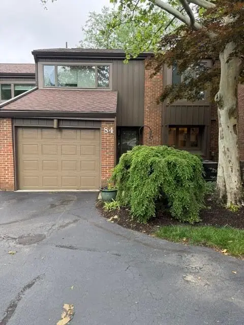84 Glen Drive, Worthington, OH 43085