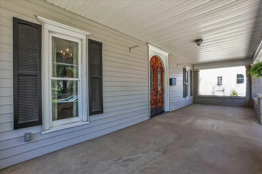 108 E Vine Street, Mount Vernon, OH 43050 - #3