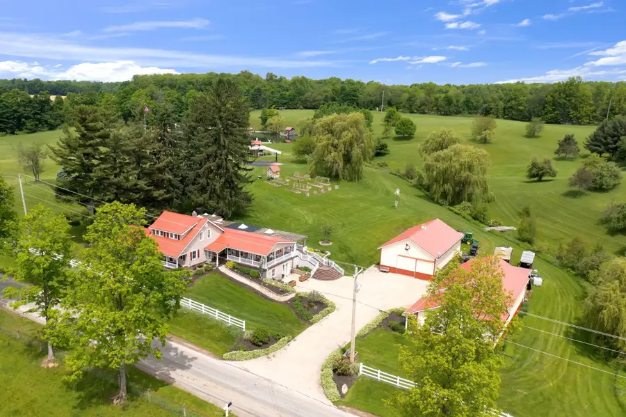 5643 Yankee Street, Fredericktown, OH 43019 - #2