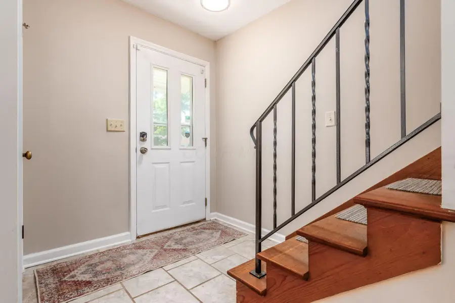 1276 Urana Avenue, Columbus, OH 43224 - #2