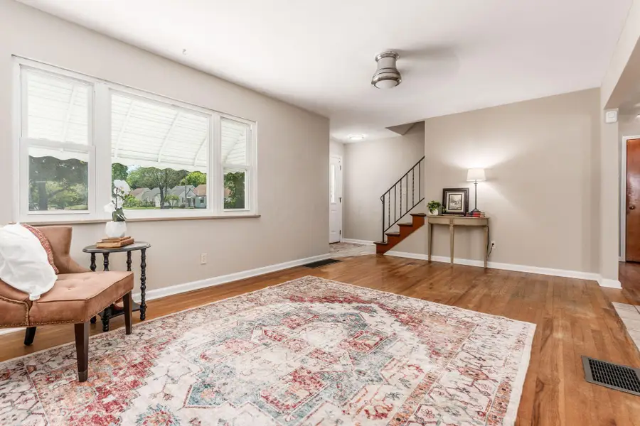 1276 Urana Avenue, Columbus, OH 43224 - #3