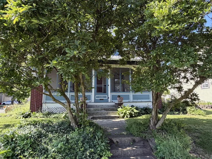 435 W William Street, Delaware, OH 43015 - #2