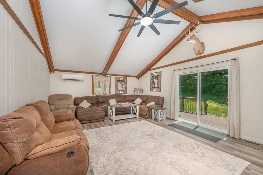15692 Carson Road, Mount Vernon, OH 43050 - #3