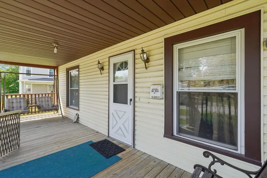 65 Mount Vernon Avenue, Fredericktown, OH 43019 - #2