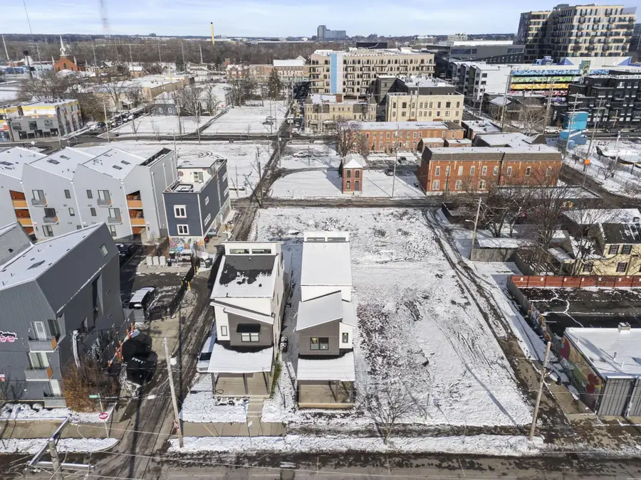498 W Town Street, Columbus, OH 43215 - #2