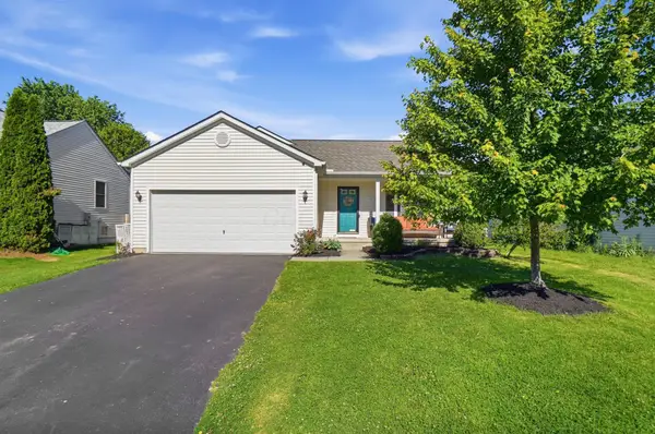 152 Rome Drive, Pataskala, OH 43062
