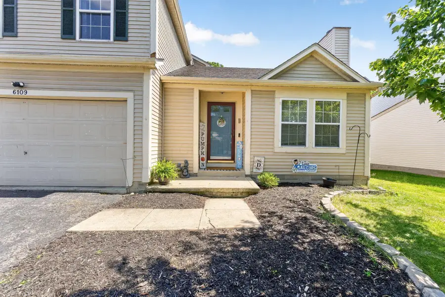 6109 Woodsboro Drive, Columbus, OH 43228 - #3