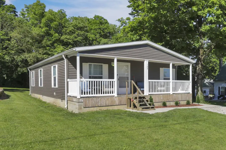 123 E South Street, Lithopolis, OH 43136 - #3