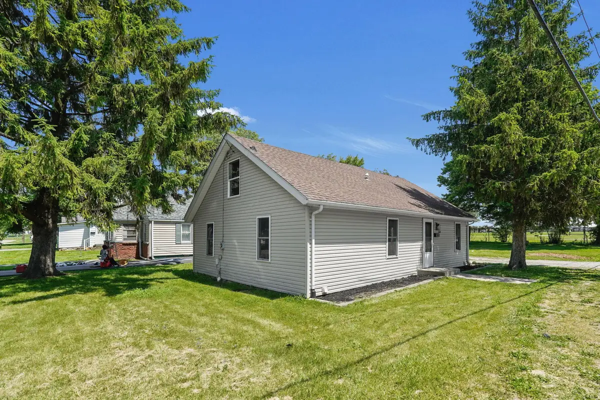 154 Chandler Avenue, London, OH 43140 - #1