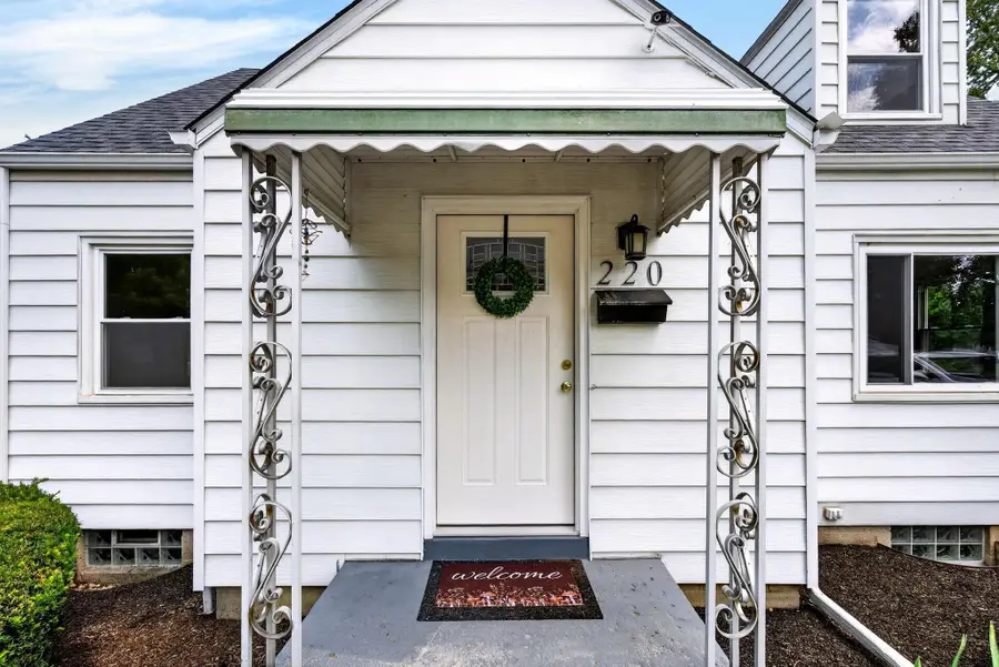 220 S Ashburton Road, Columbus, OH 43213 - #3