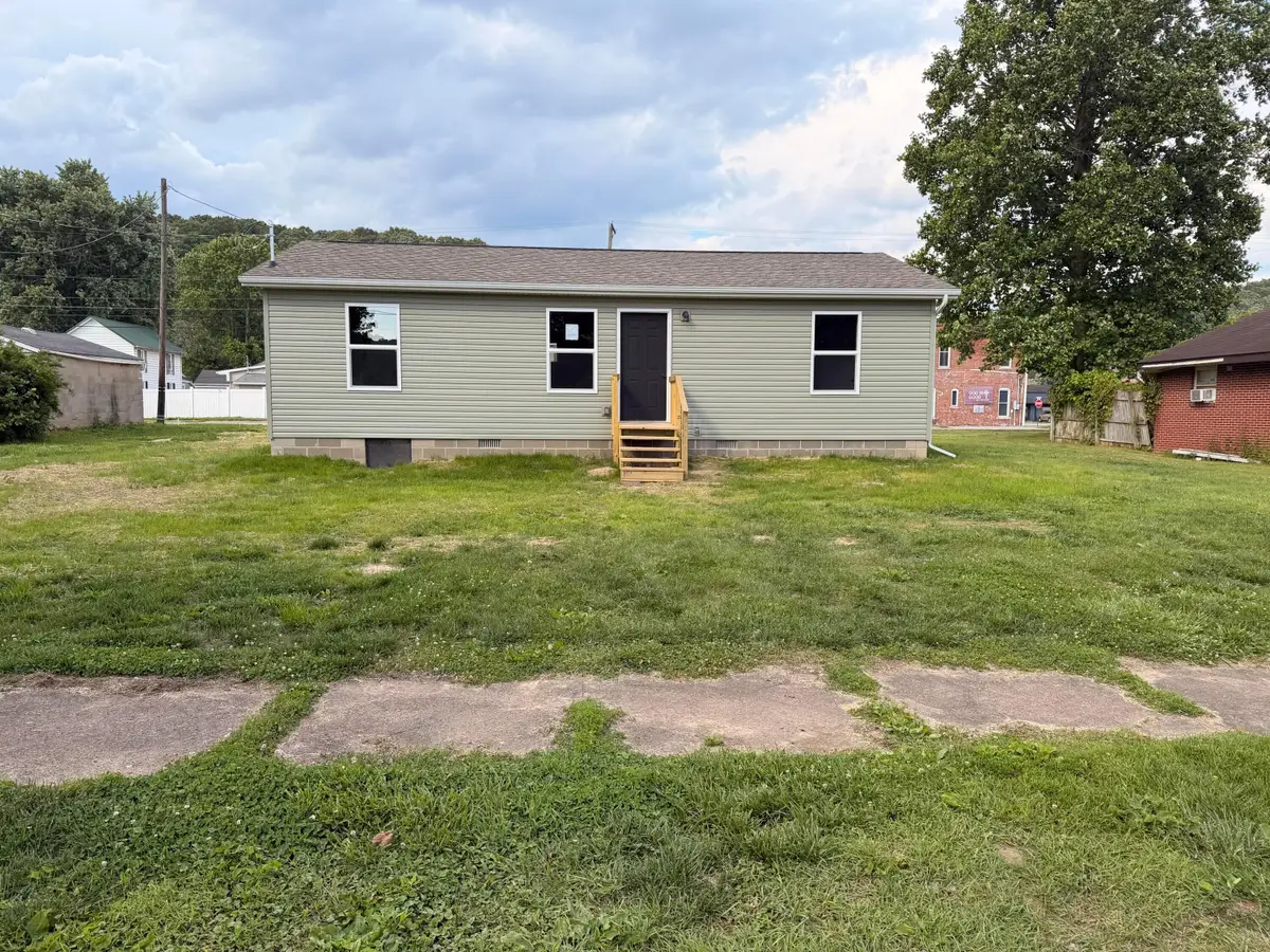 566 Jackson Street, Nelsonville, OH 45764 - #1