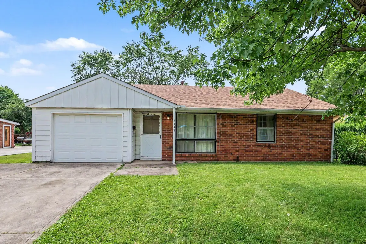 347 Redmond Road, Columbus, OH 43228 - #1