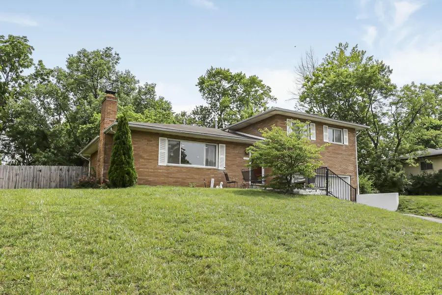 3250 Darracq Circle, Columbus, OH 43223 - #3