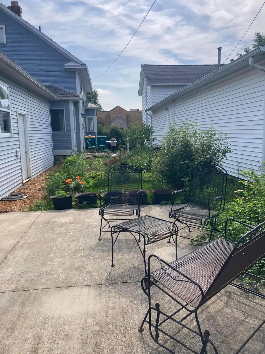 43 S Center Street, West Jefferson, OH 43162 - #3