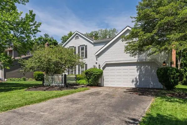 488 Green Meadows Drive W, Powell, OH 43065