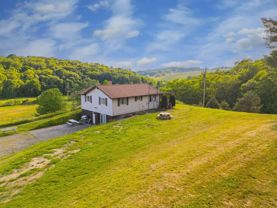 23219 Twp Rd 409, Warsaw, OH 43844 - #2