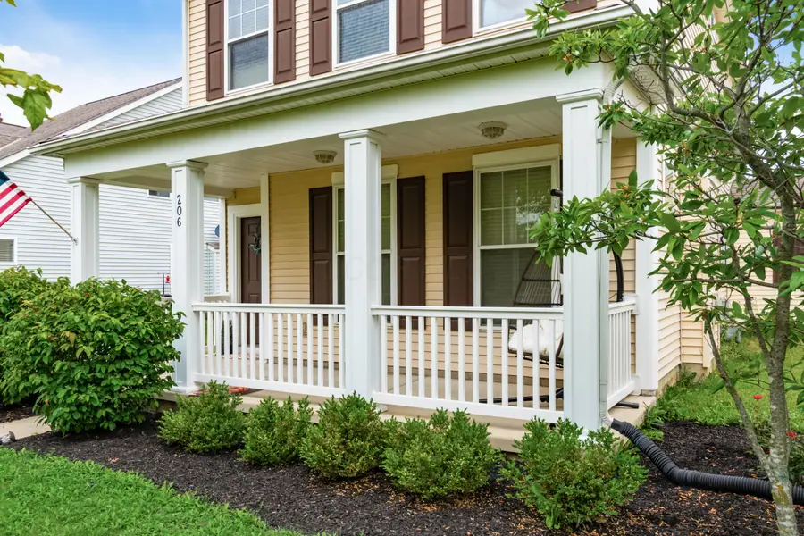 206 Lamplight Court, Delaware, OH 43015 - #3