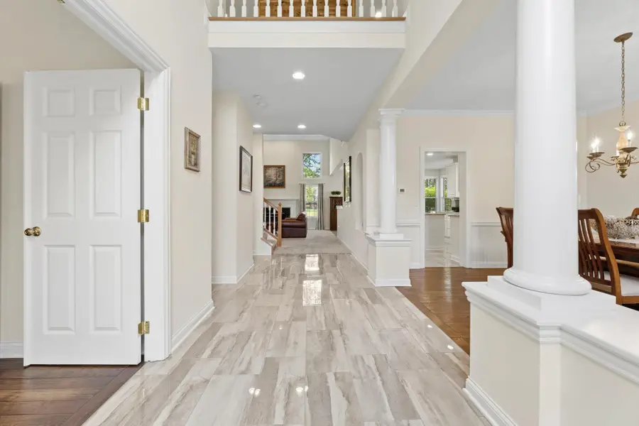 2916 Pebble Drive, Lewis Center, OH 43035 - #3