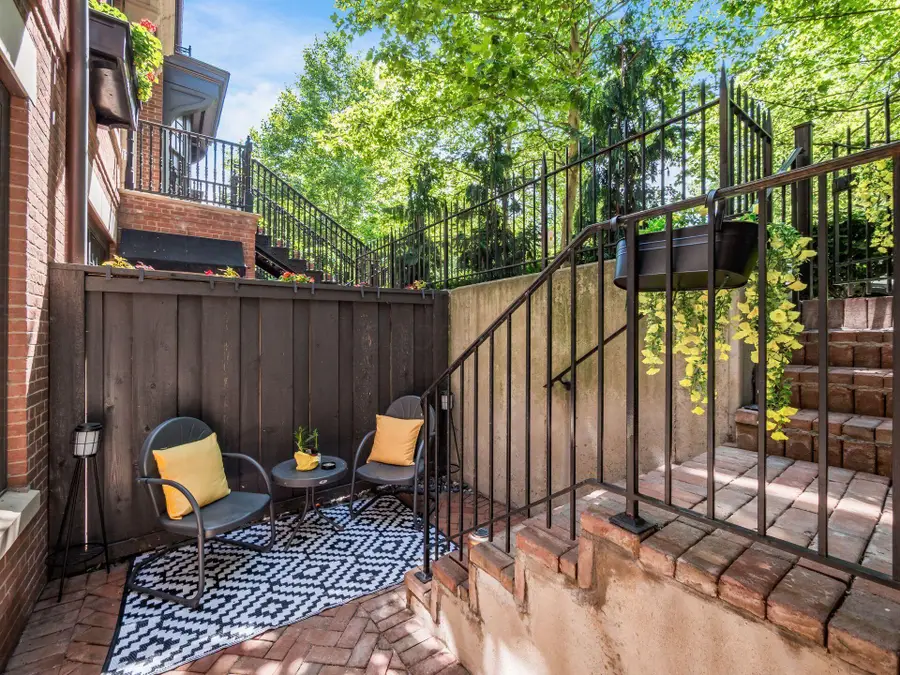 284 E Gay Street, Columbus, OH 43215 - #3