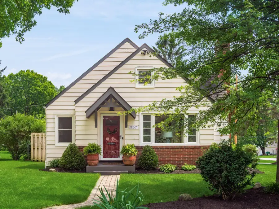 357 Canyon Drive S, Columbus, OH 43214 - #3