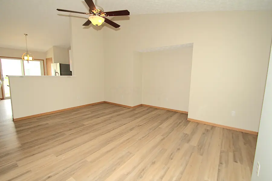 536 Star Spangled Place, Galloway, OH 43119 - #3