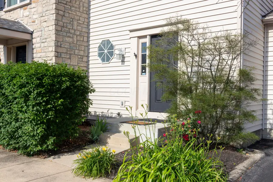 5392 Pickforde Drive, Columbus, OH 43235 - #2