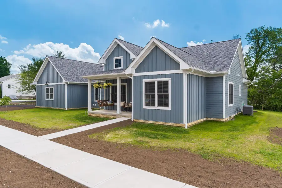 52 Clinton Street, Canal Winchester, OH 43110 - #3