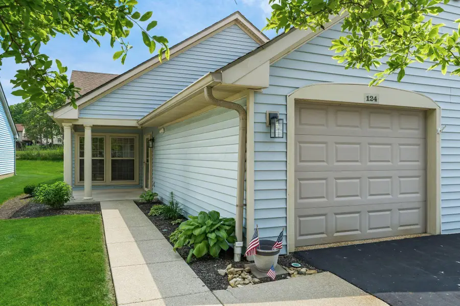124 Oak Creek Place, Gahanna, OH 43230 - #2