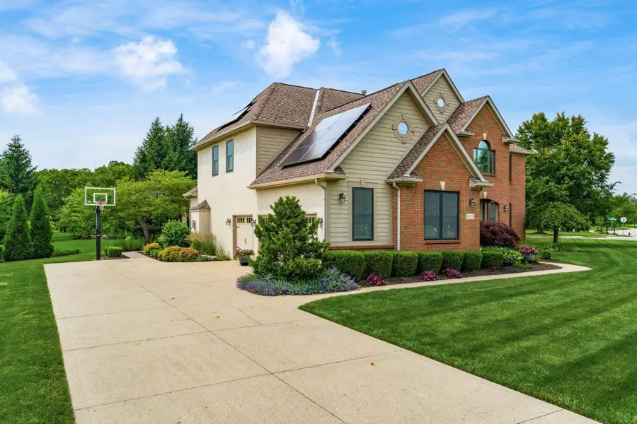 8322 Meadowmoore Place, Pickerington, OH 43147 - #2