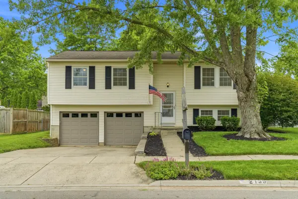 2139 Camelback Drive, Columbus, OH 43228