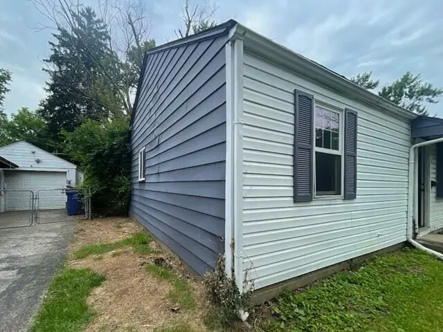 1091 S Hampton Road, Columbus, OH 43227 - #3