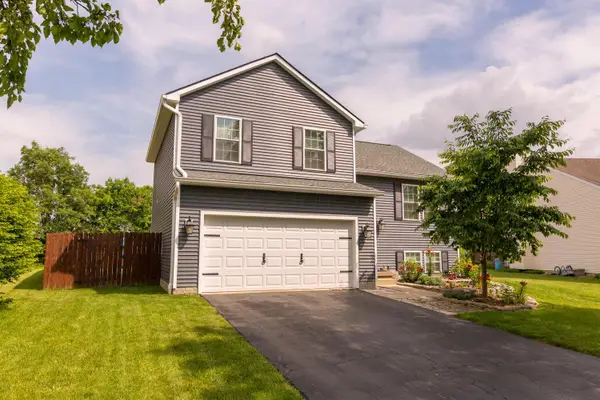161 Wyckshire Drive, Pataskala, OH 43062