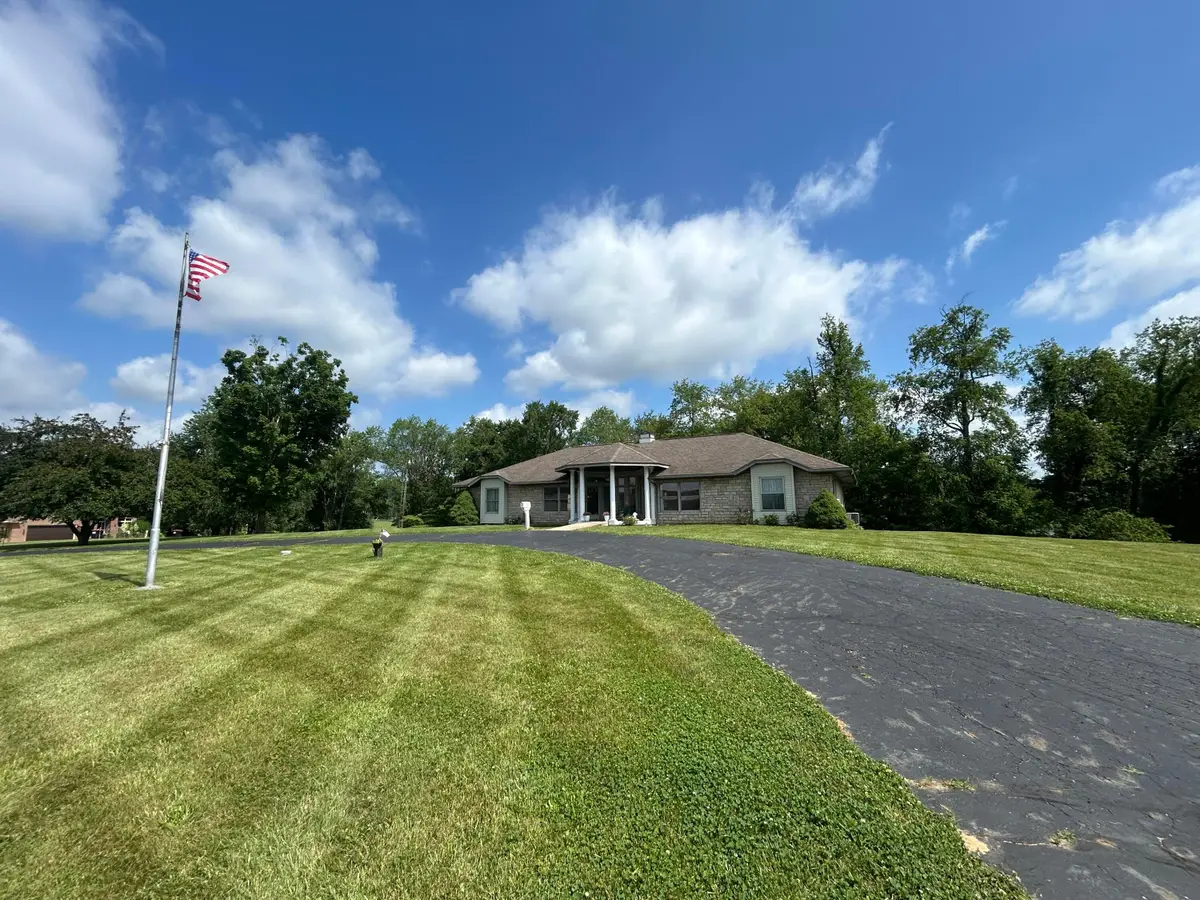 105 Flowers Drive, Newark, OH 43055 - #1