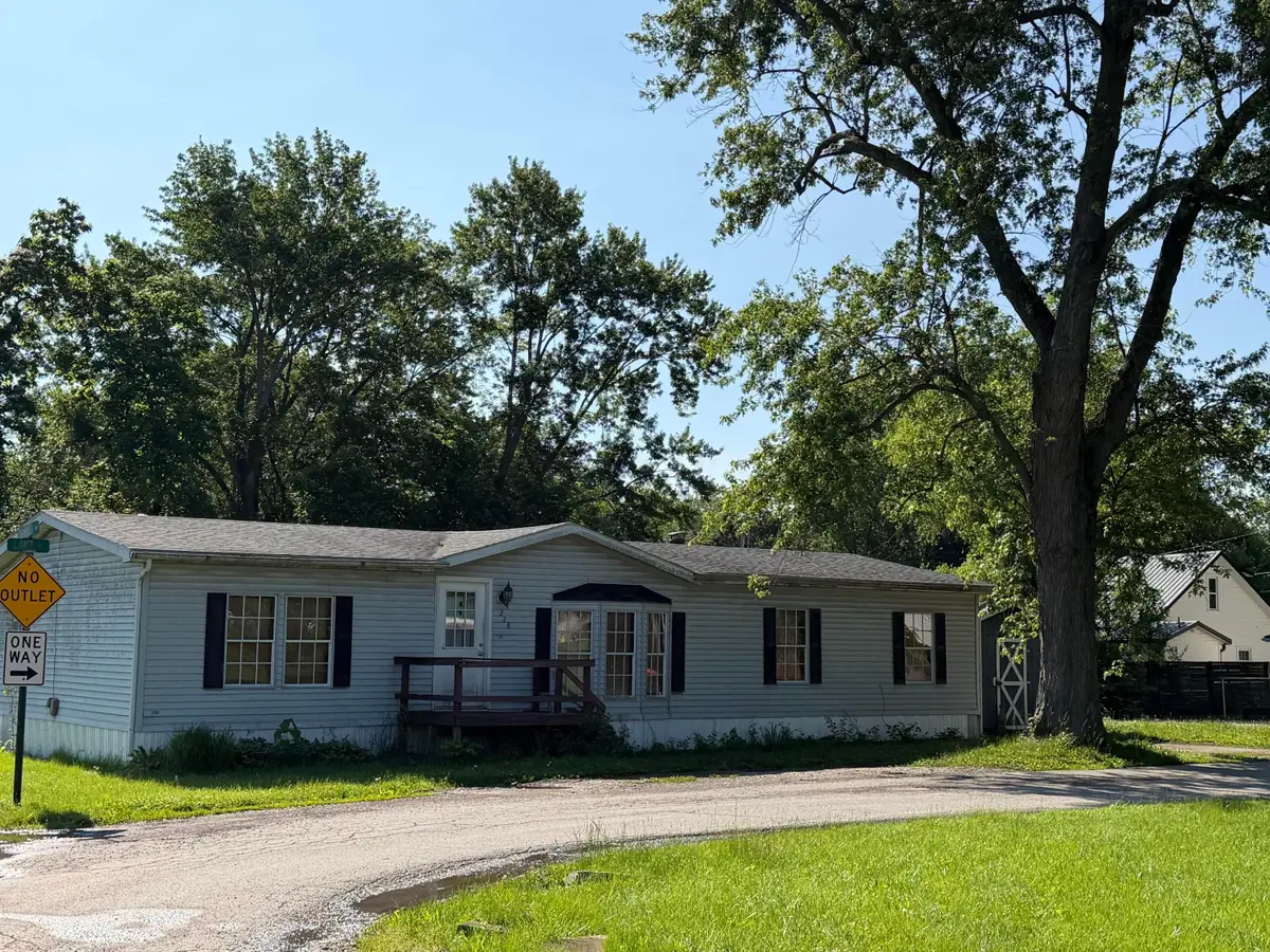 228 Lake Street, Buckeye Lake, OH 43008 - #1