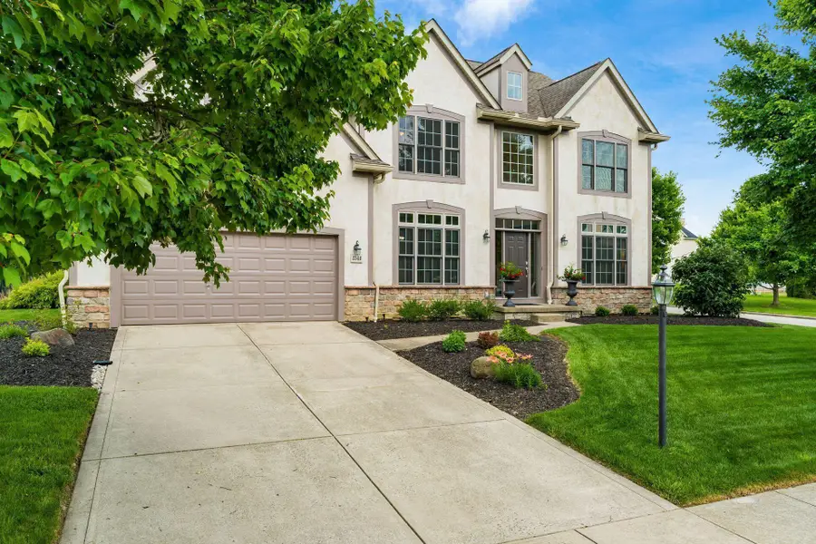 8540 Oakshire Drive, Pickerington, OH 43147 - #3