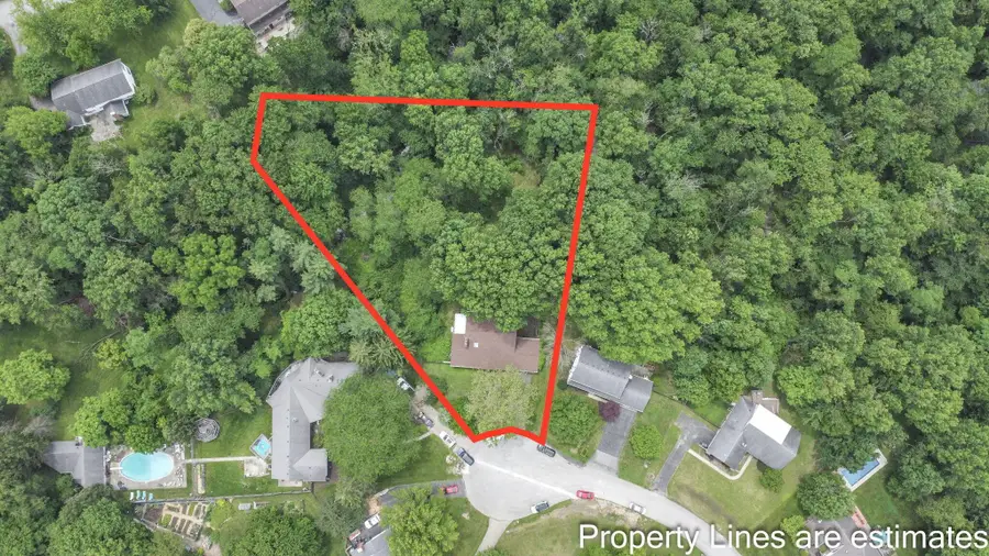 5650 Indian Mound Court, Columbus, OH 43213 - #2