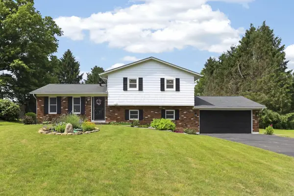 65 Amberly Drive, Granville, OH 43023