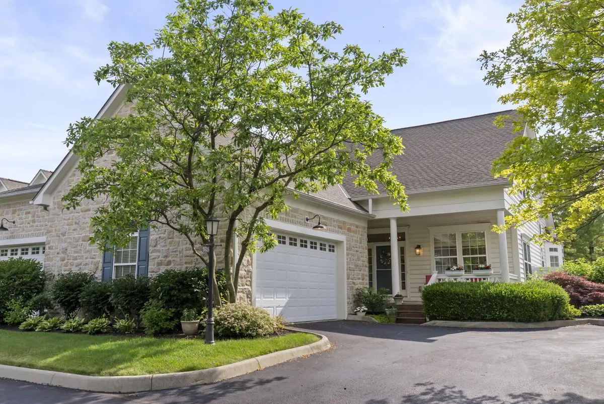 5525 Chelsea Park Drive, Dublin, OH 43016 - #1