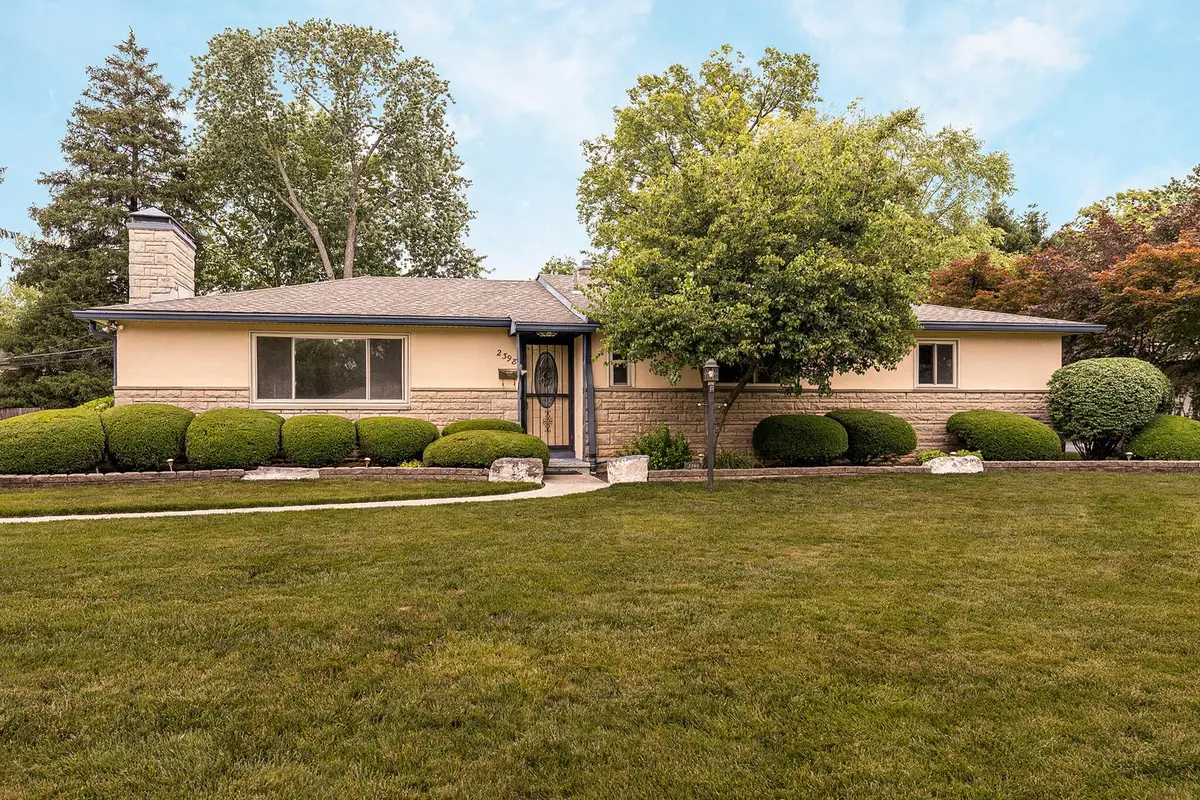 2398 Beverly Place, Columbus, OH 43209 - #1