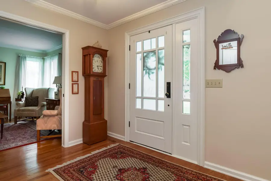 206 Green Springs Drive, Columbus, OH 43235 - #2