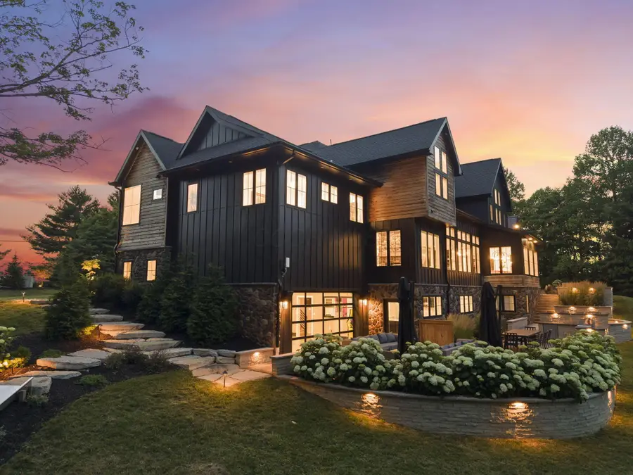 3450 Winchester Southern Road, Canal Winchester, OH 43110 - #2