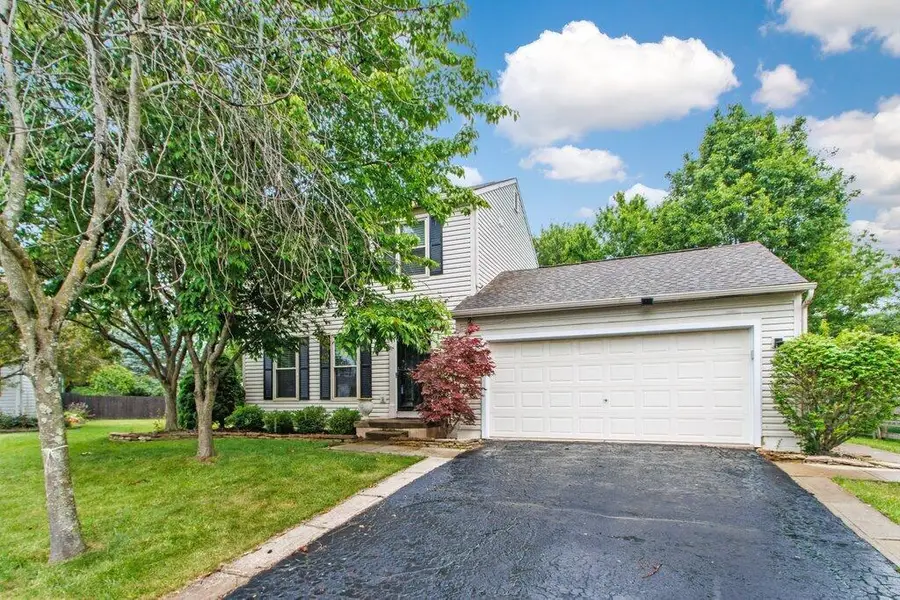 8959 Holquest Drive, Lewis Center, OH 43035 - #3
