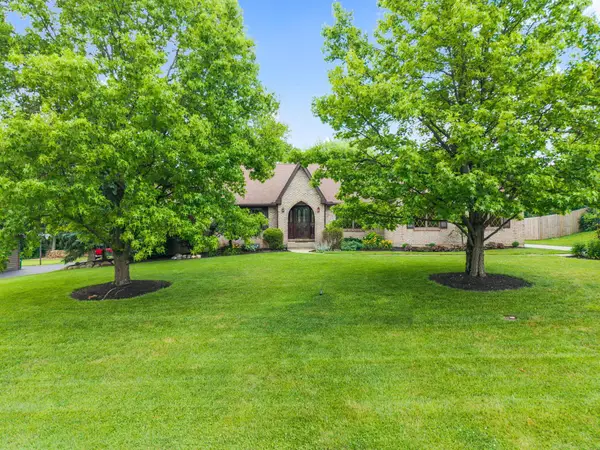 7630 Essington Circle, Dayton, OH 45459